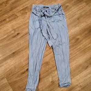 Stretchy high-waisted Jeans